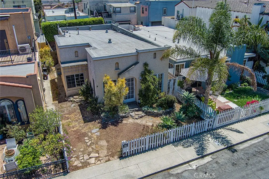 main property photo 20