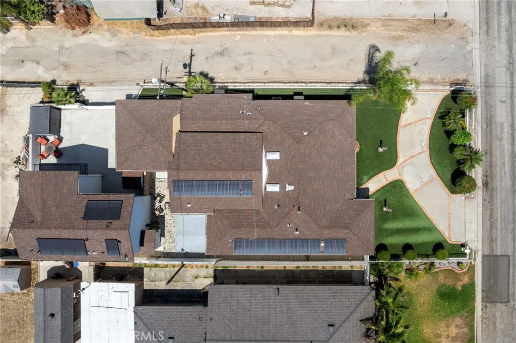 main property photo 66