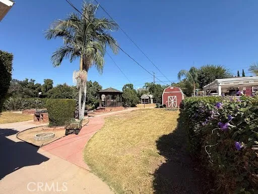 main property photo 12