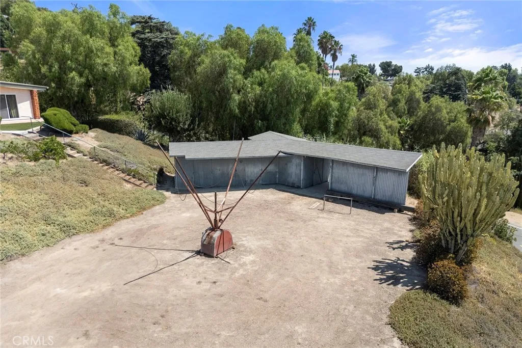 main property photo 52