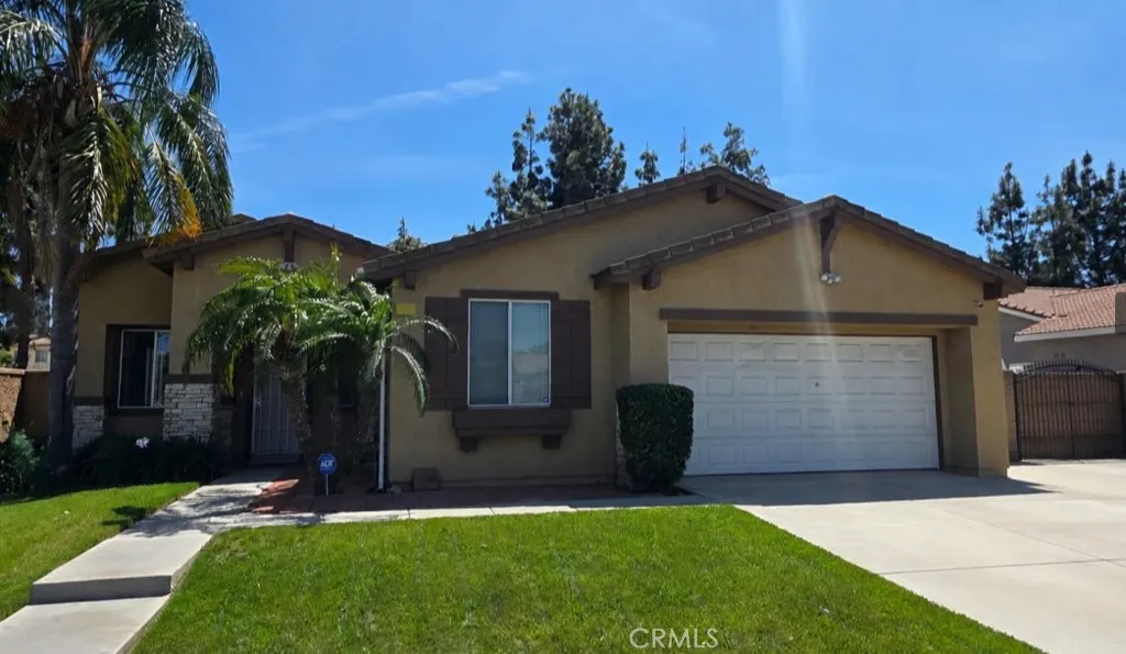 main property photo 0