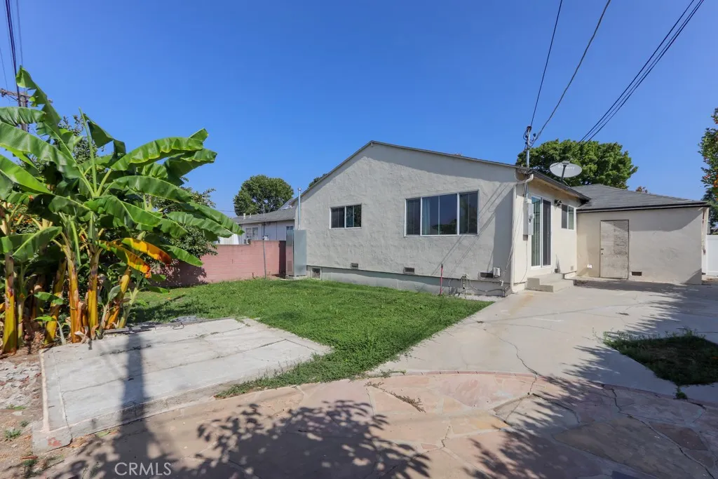 main property photo 20