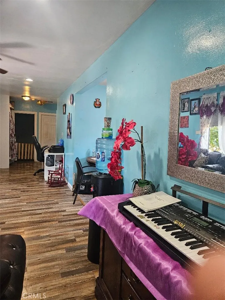 main property photo 0