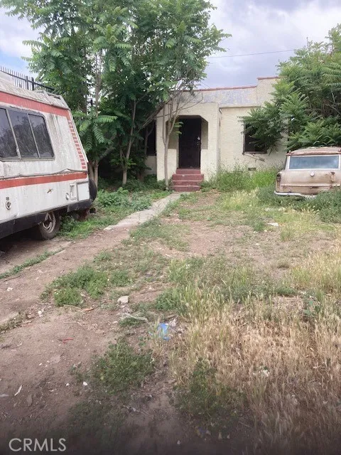 main property photo 11