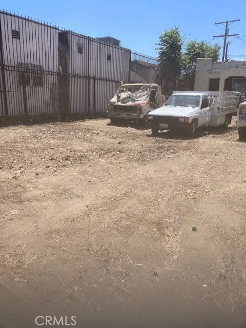 main property photo 13
