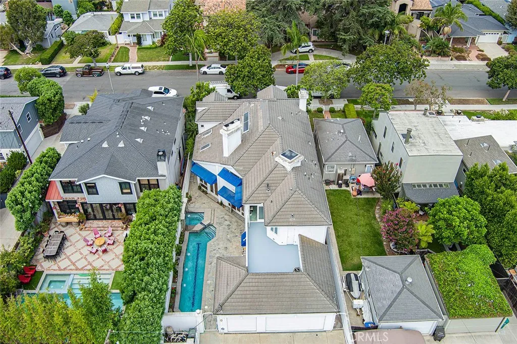 main property photo 74