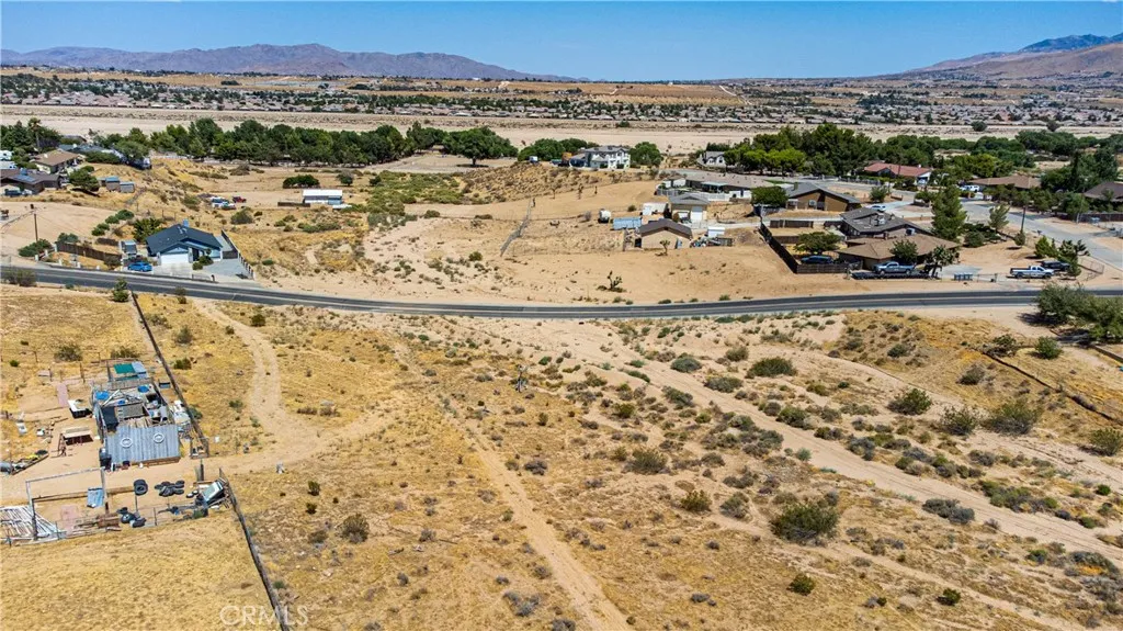 main property photo 12