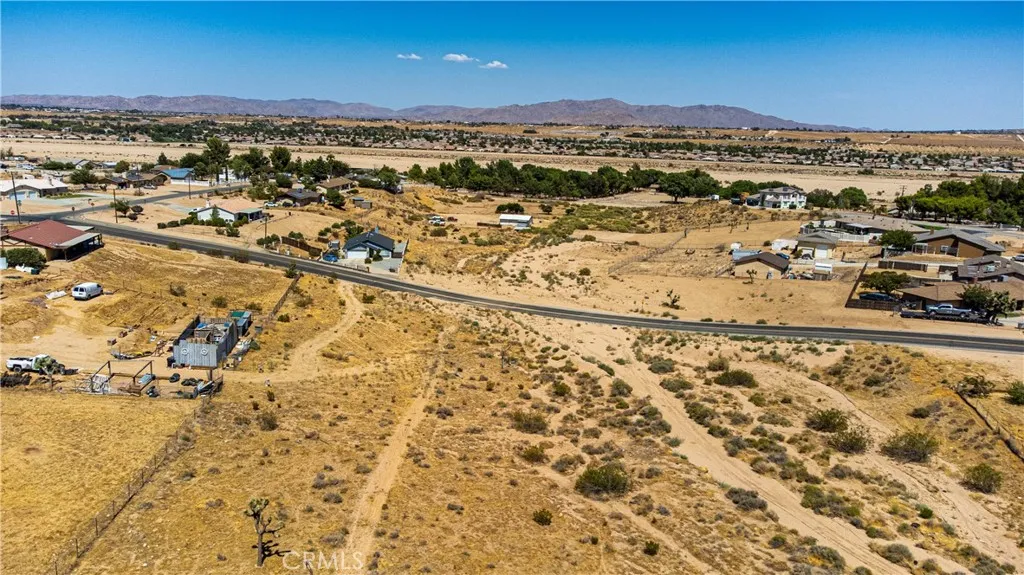 main property photo 19