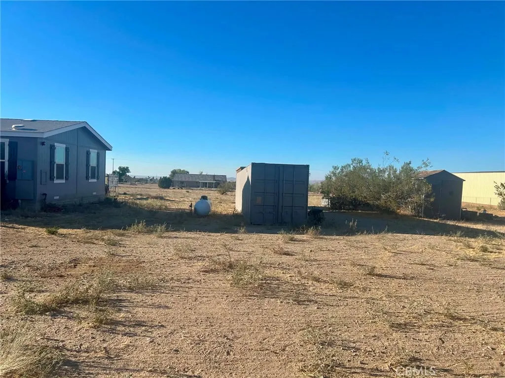 main property photo 20