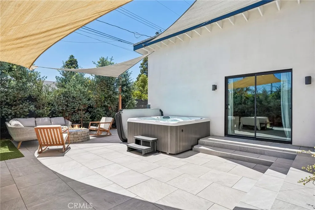 main property photo 37