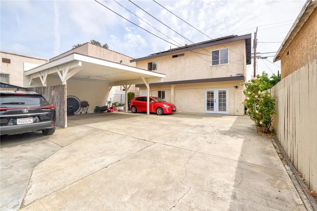 main property photo 44