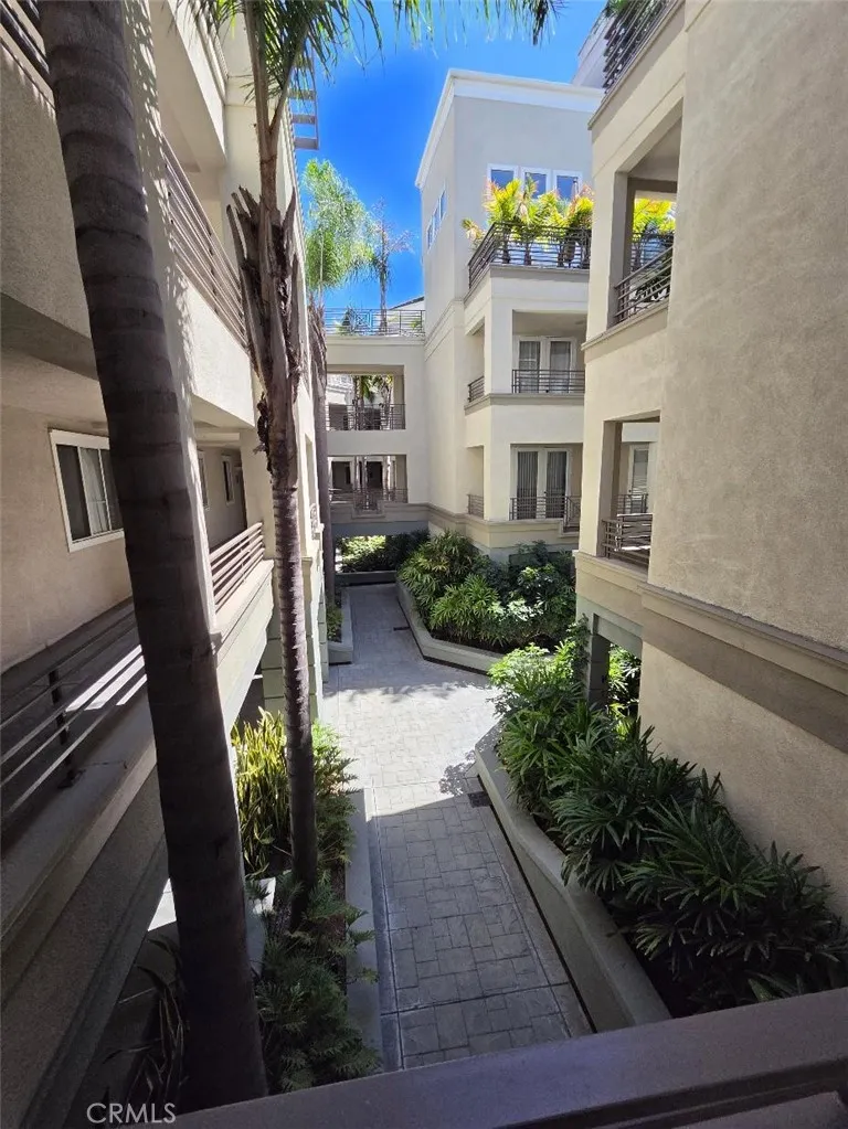 main property photo 68