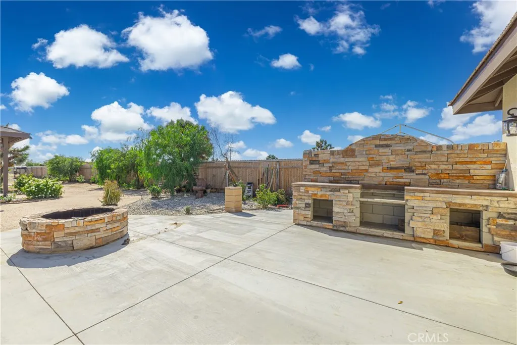 main property photo 32