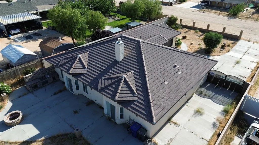 main property photo 38