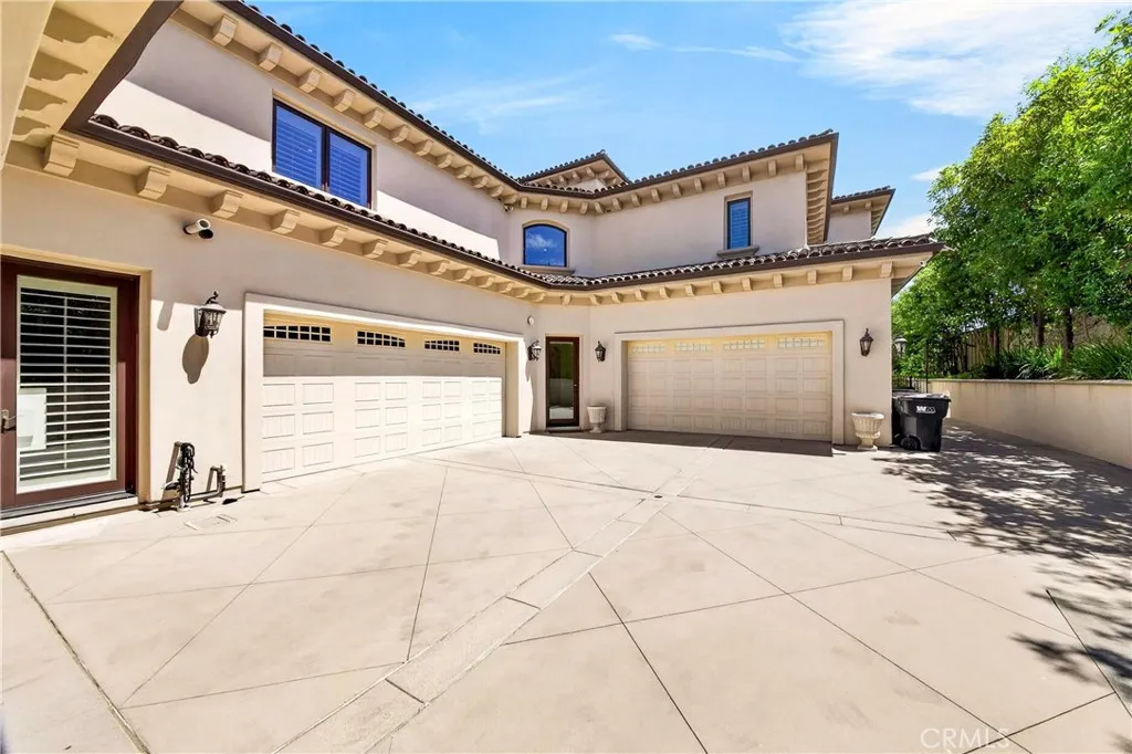 main property photo 73