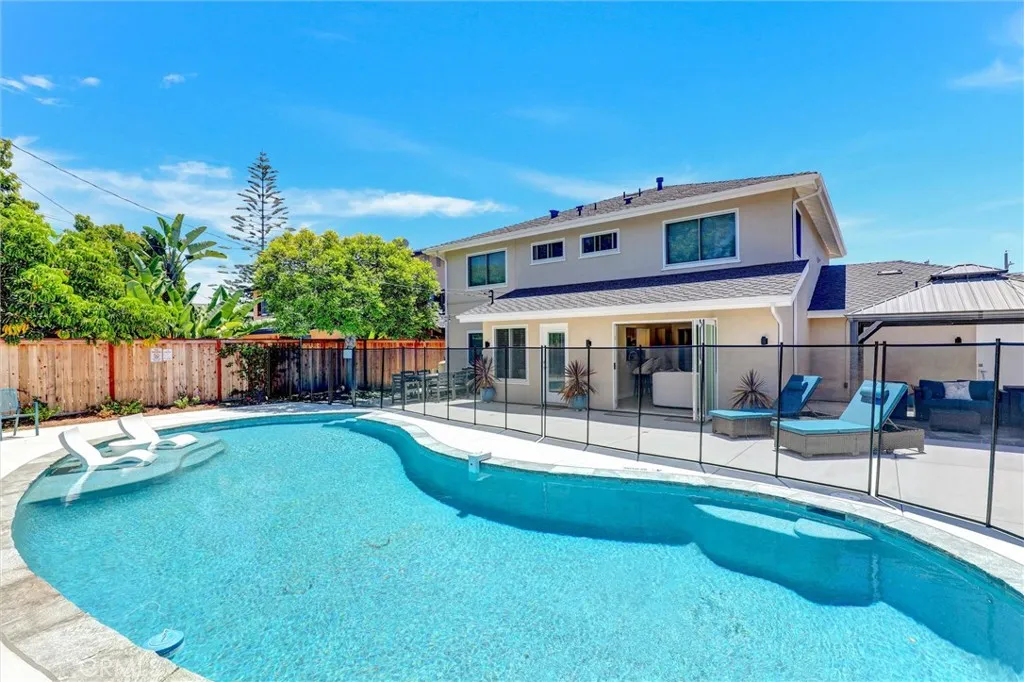 main property photo 60