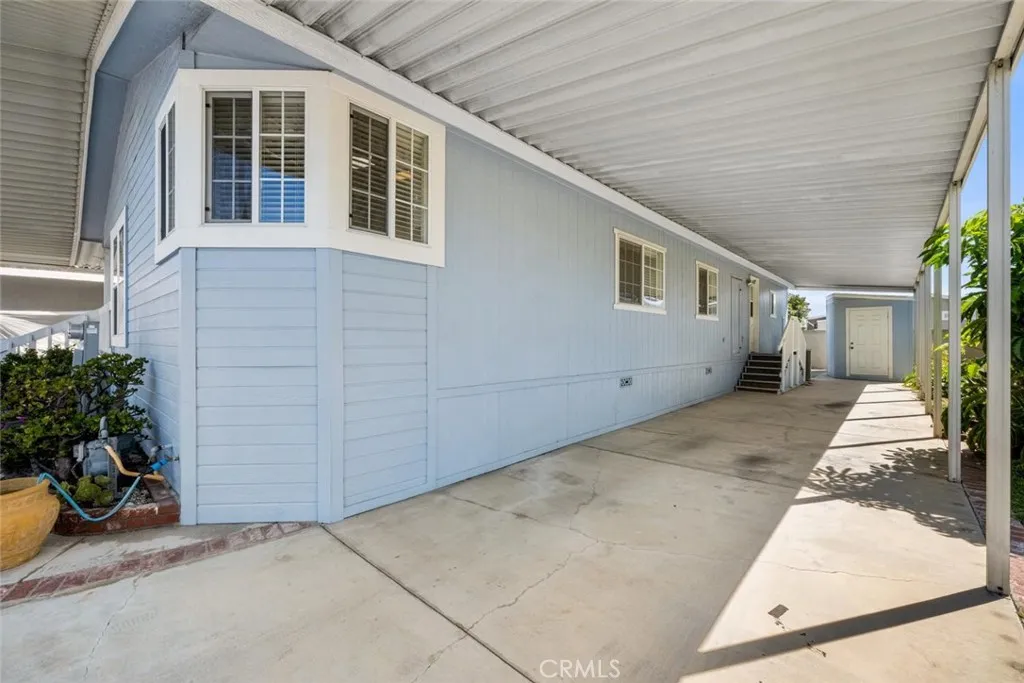 main property photo 68