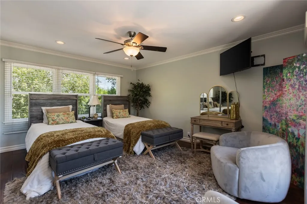 main property photo 62