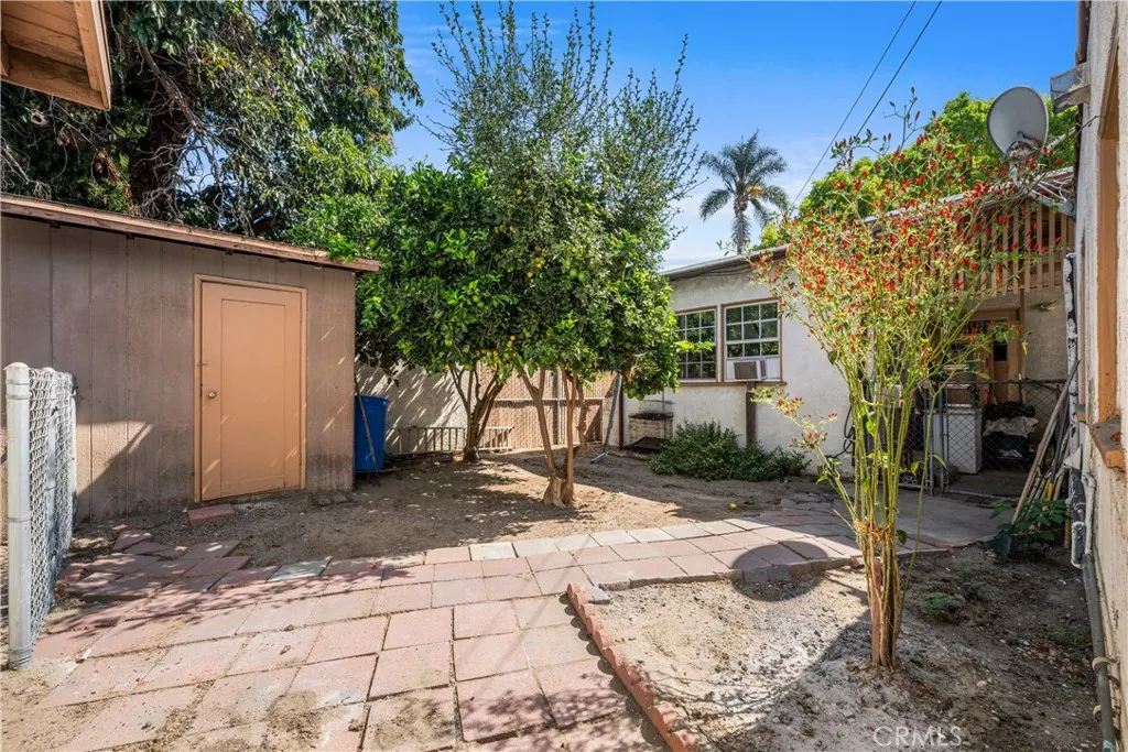 main property photo 27