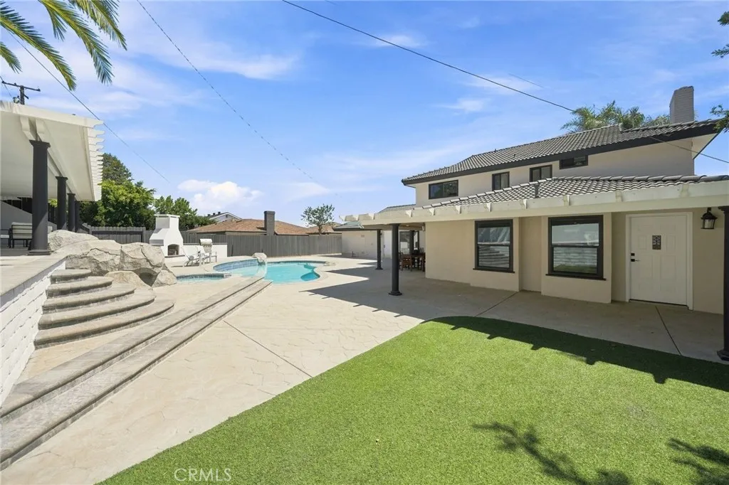 main property photo 47