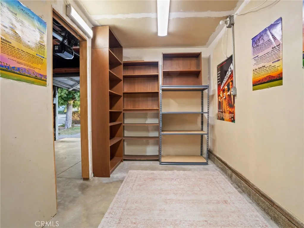 main property photo 59