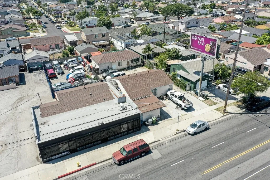 main property photo 17