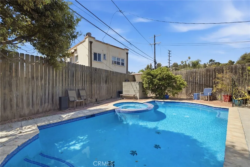main property photo 26