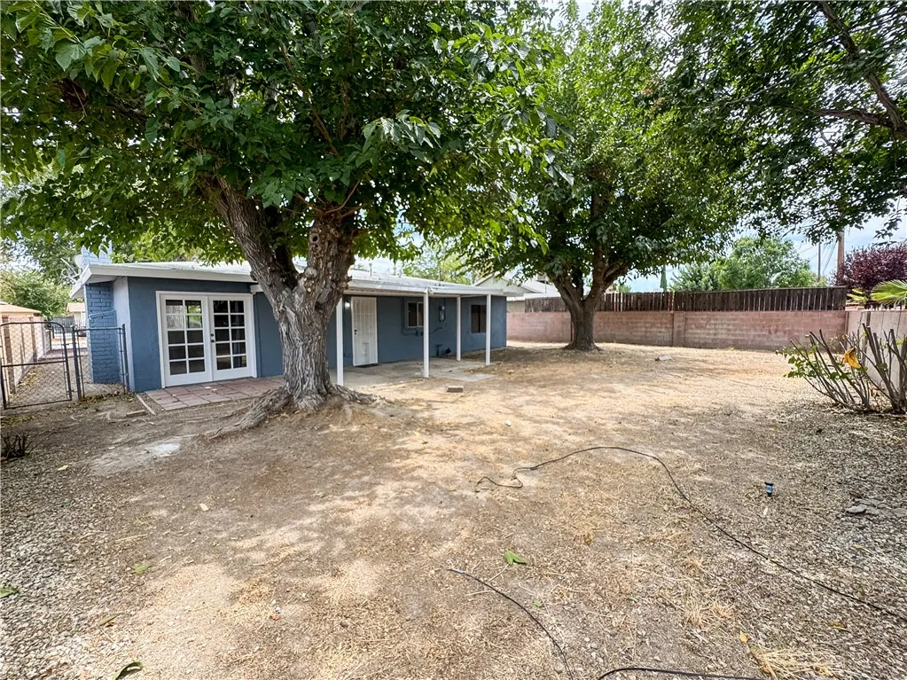 main property photo 14