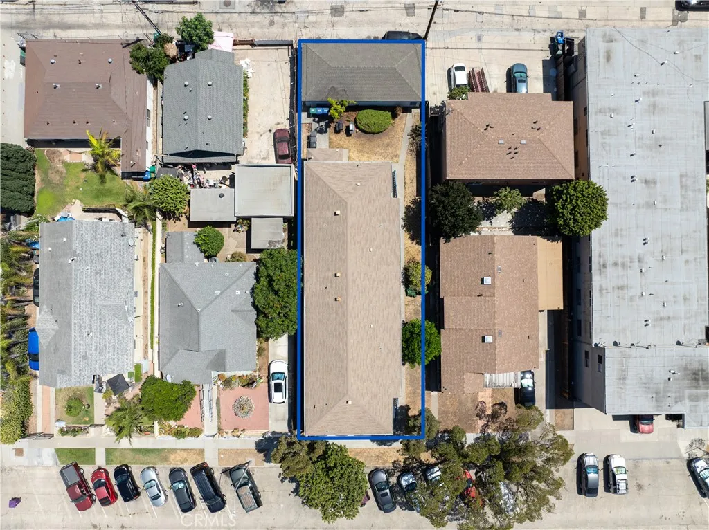 main property photo 17
