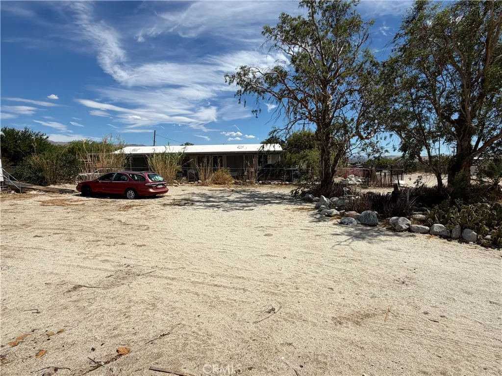main property photo 8