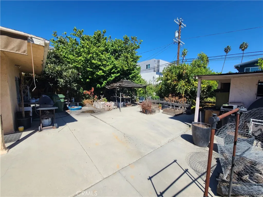 main property photo 26