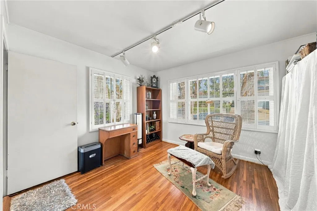 main property photo 59