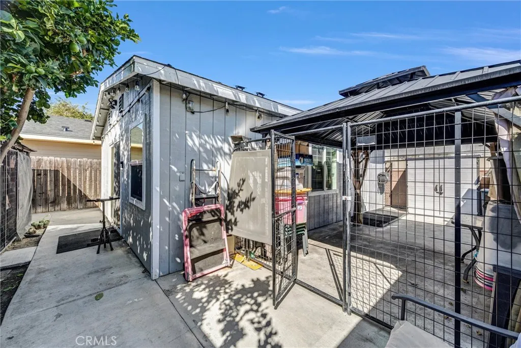 main property photo 42