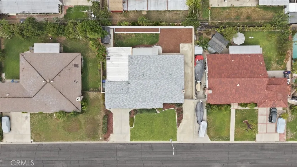 main property photo 50