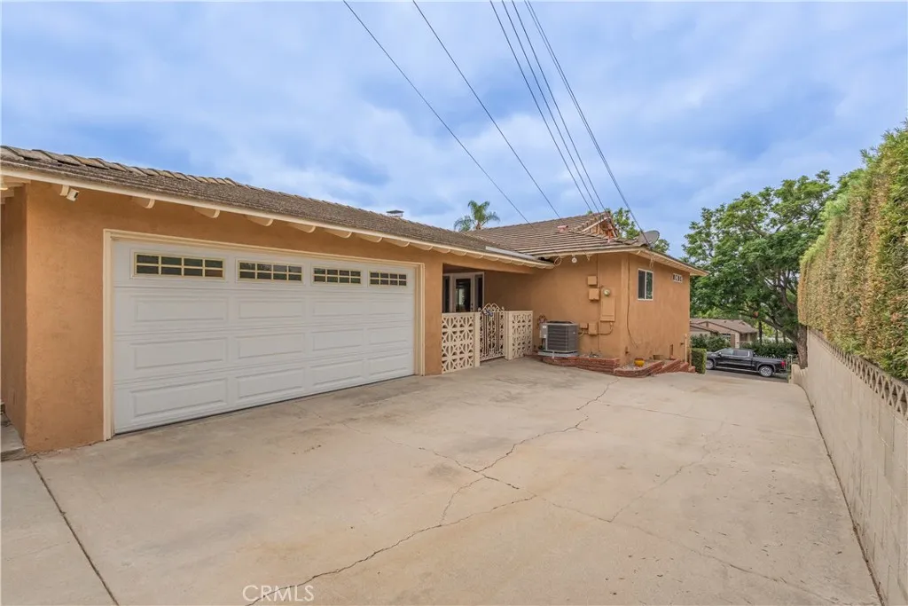 main property photo 49