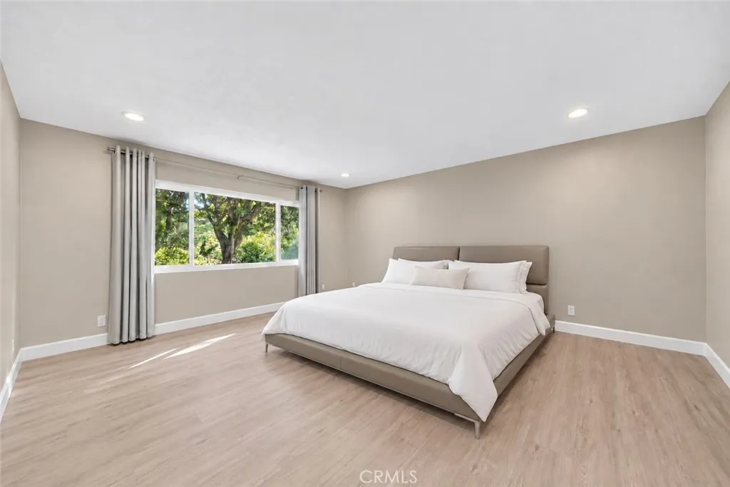 main property photo 73