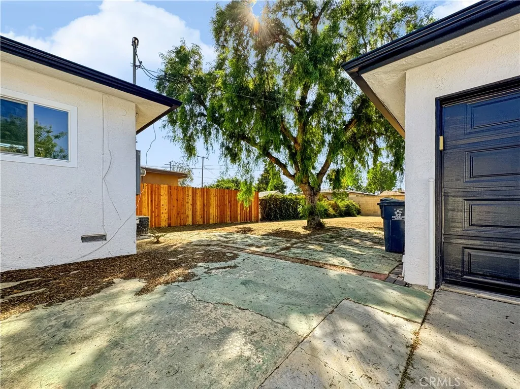 main property photo 50