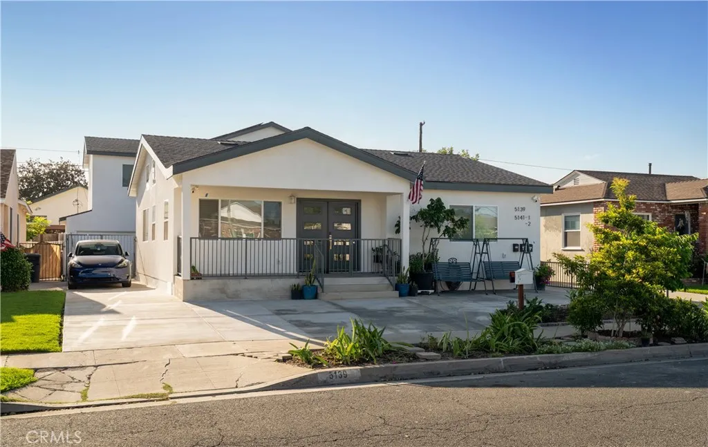 main property photo 0