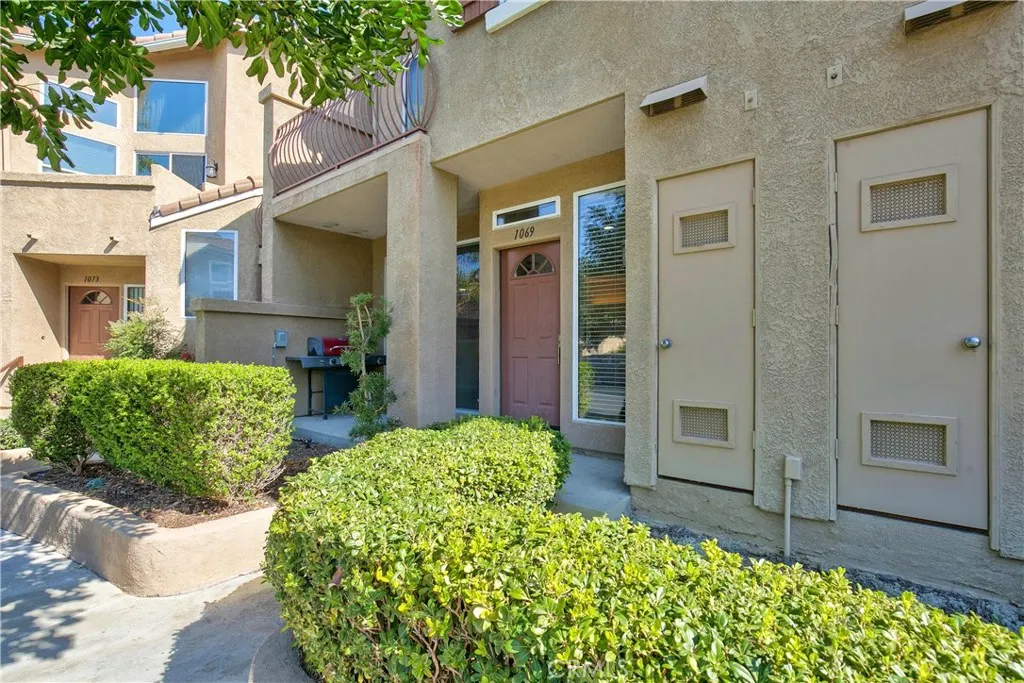 property viewer photo 20