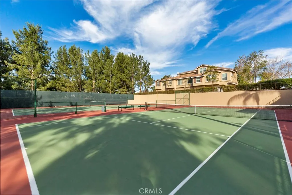 property viewer photo 25