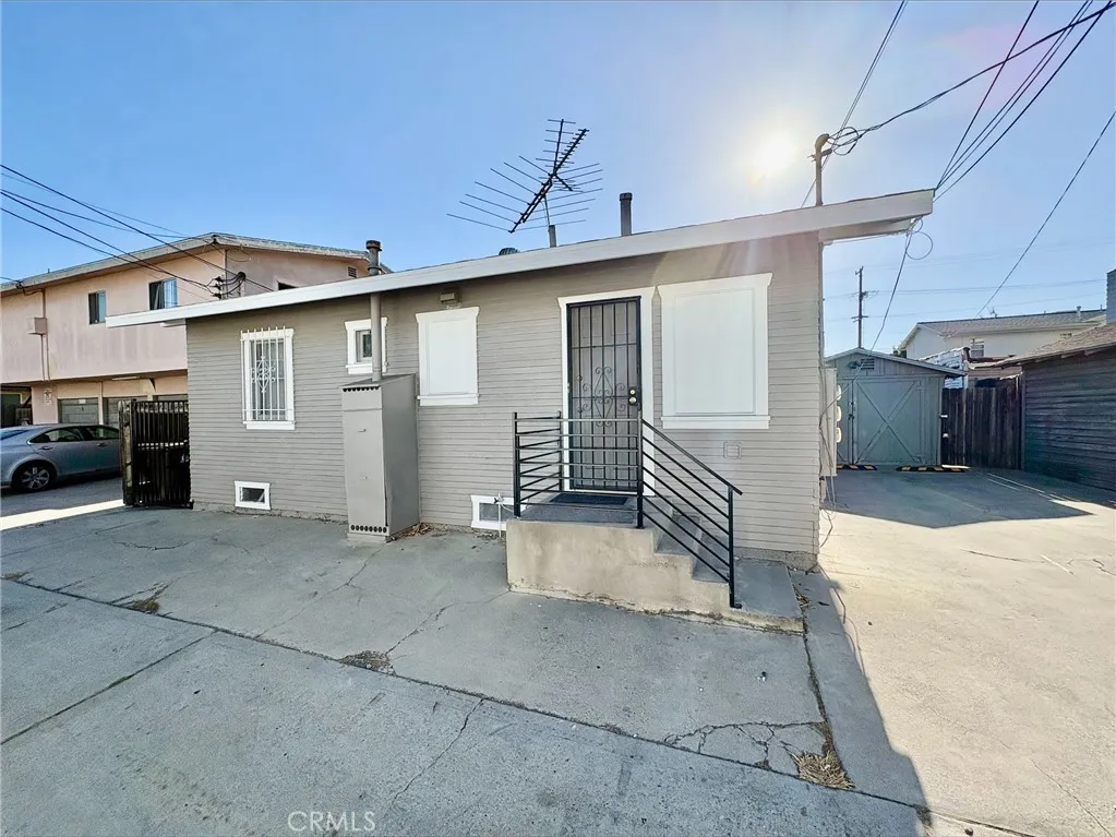 main property photo 0