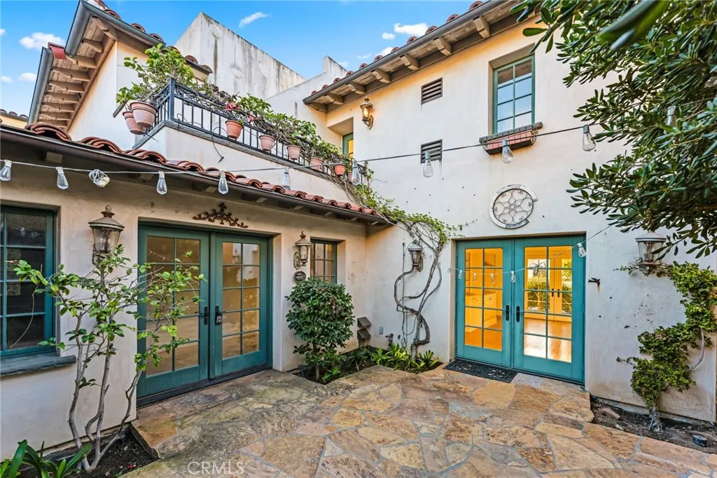 main property photo 43