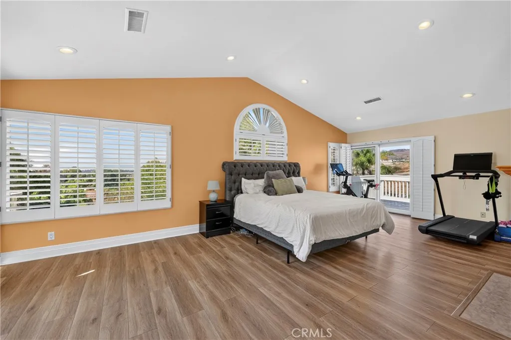main property photo 77