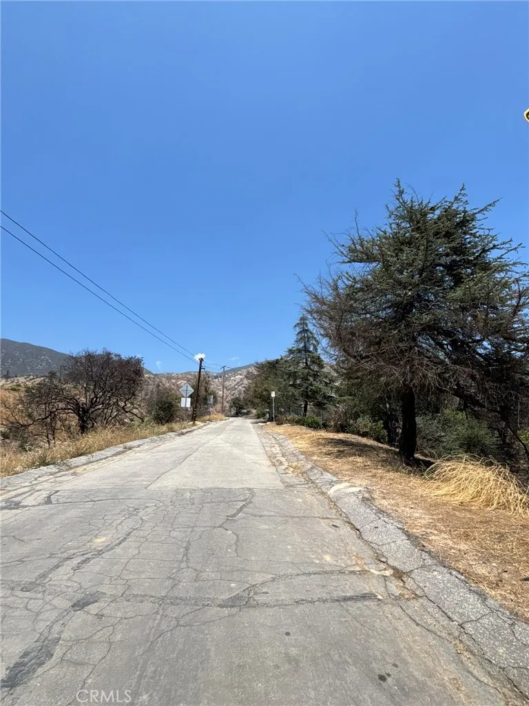 main property photo 8