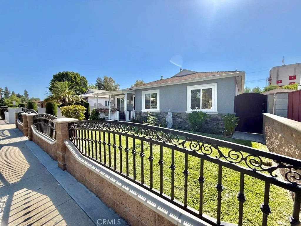 main property photo 58