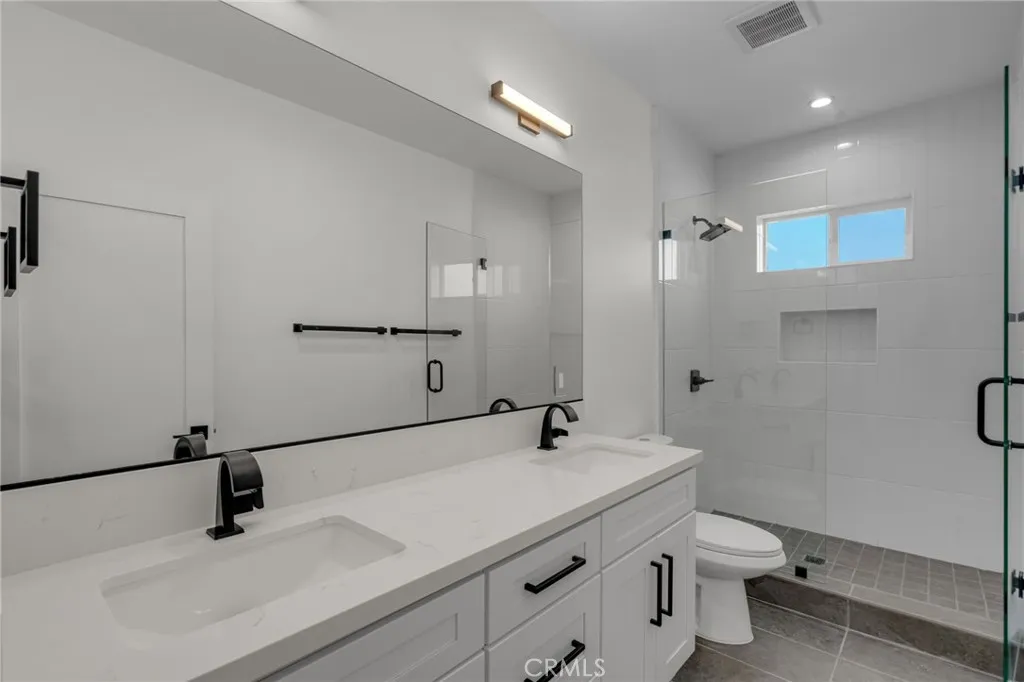 main property photo 64