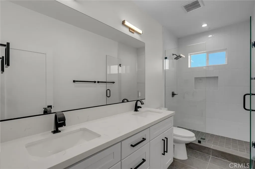 main property photo 66