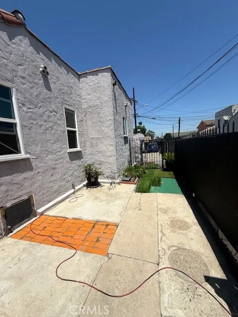 main property photo 35