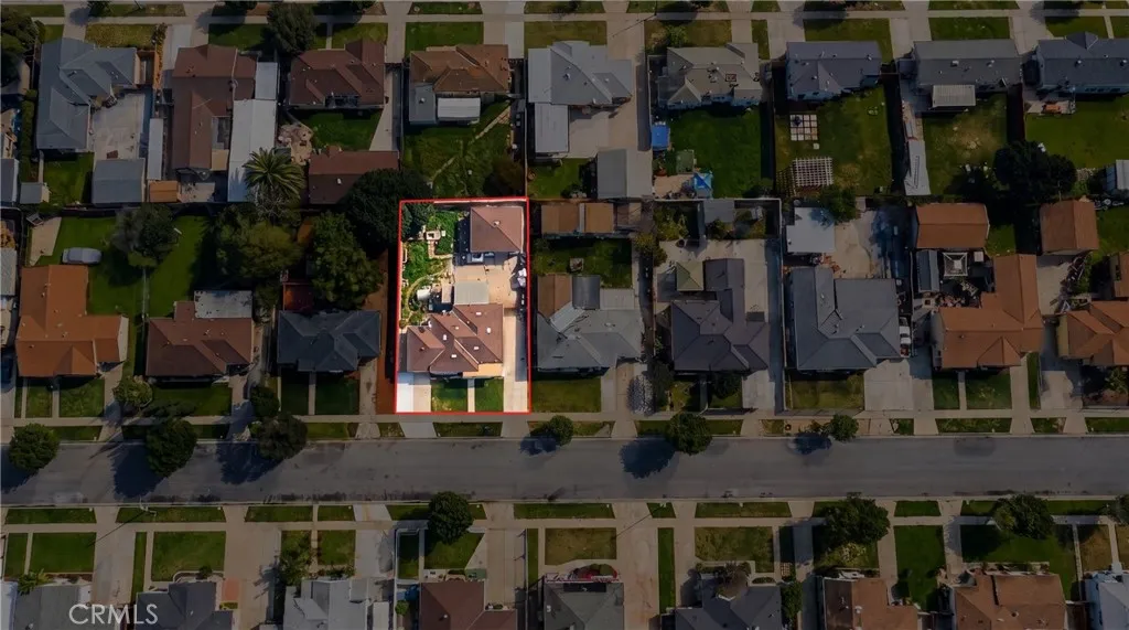 main property photo 14