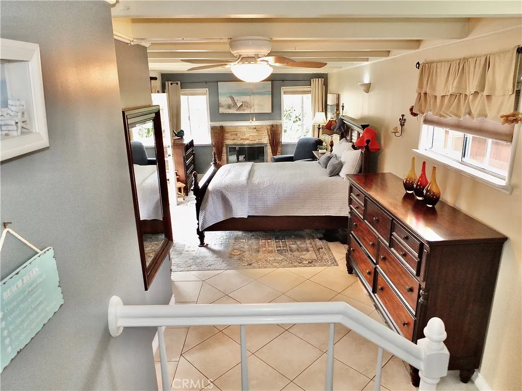 main property photo 50